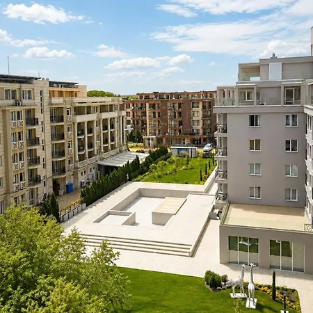 Cacao Maisonette Апартамент *